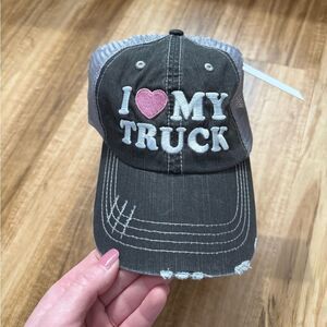 Katydid “I ❤️ My Truck” Trucker Hat NEW